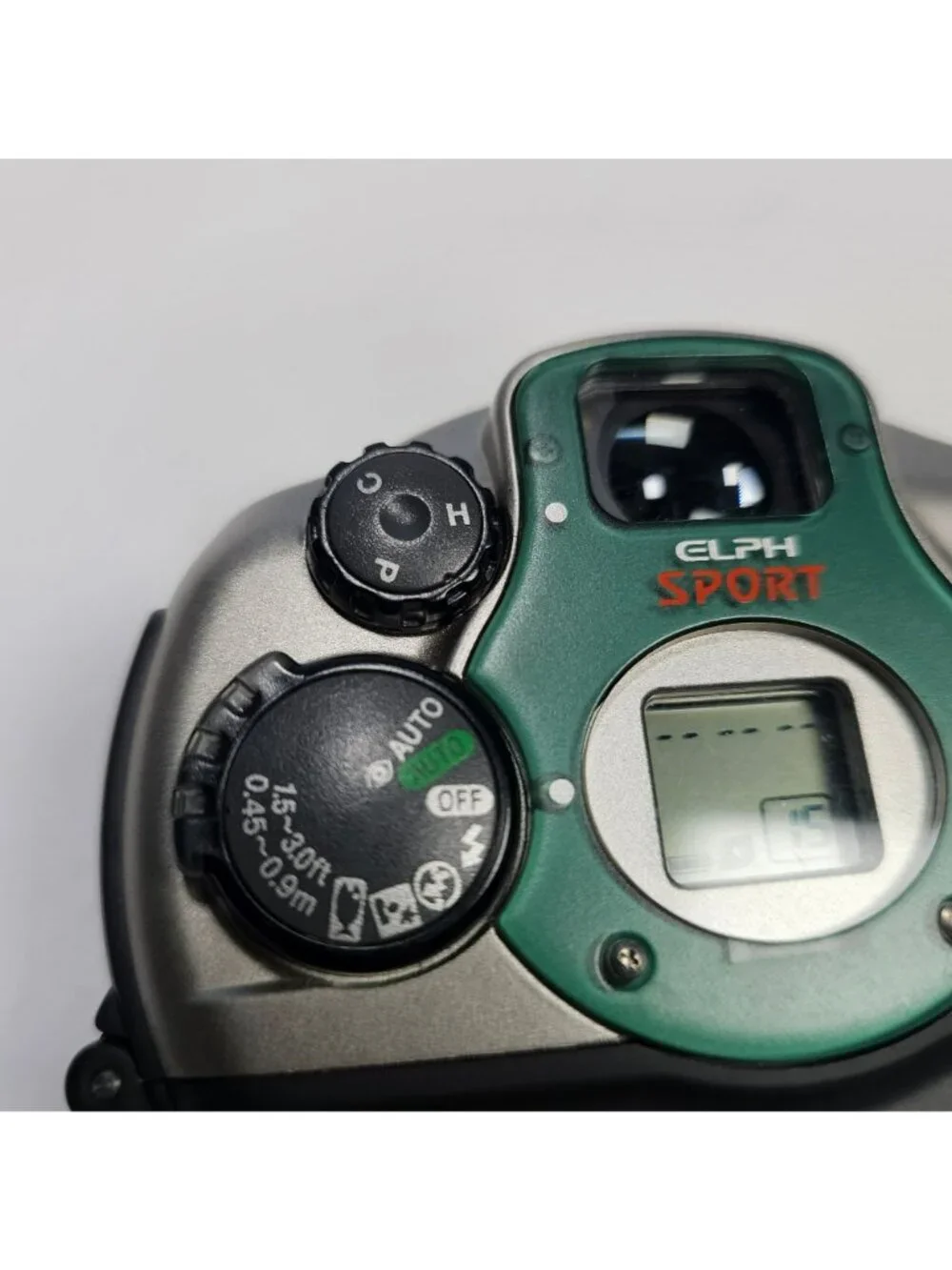 Canon Elph Sport Waterproof Point & Shoot 35mm Film Camera With Original Case